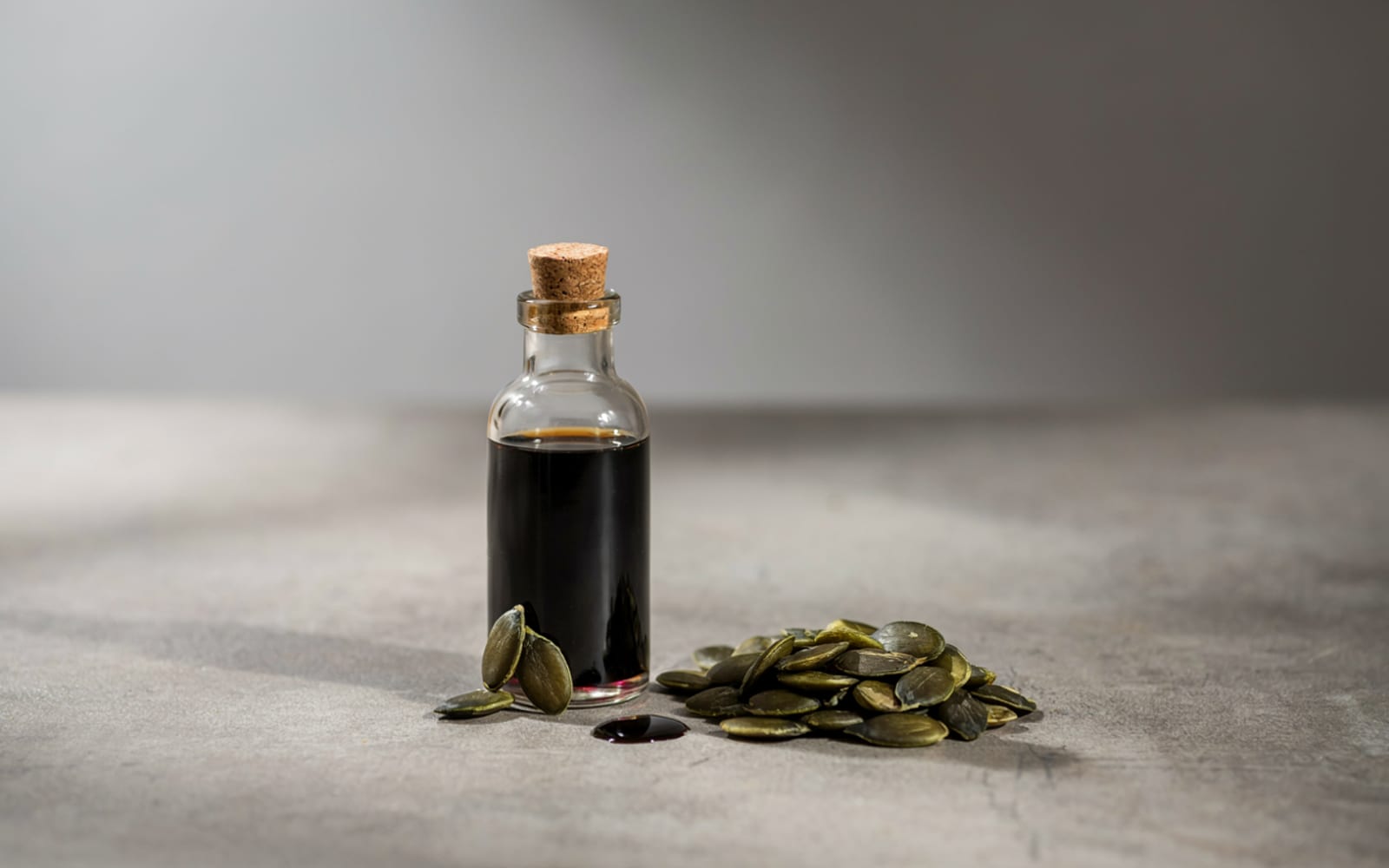 Linoleic Acid in Pumpkin Seed Oil - gallery 1