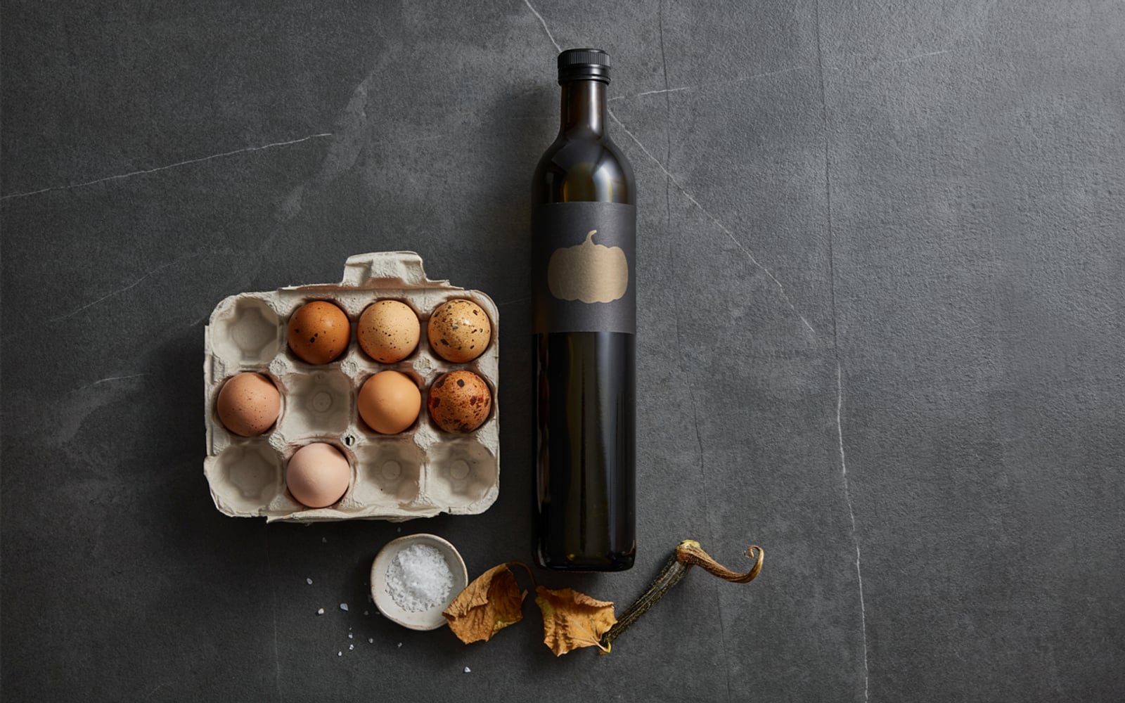 Soft-Boiled Eggs with Pumpkin Seed Oil - gallery 1